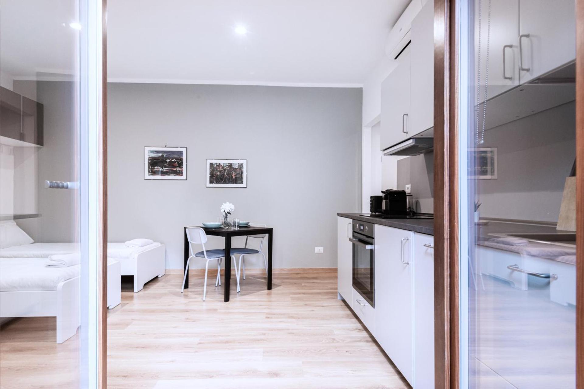 Easylife - Studio Con Balcone In Risorgimento Apartment Milan Exterior photo