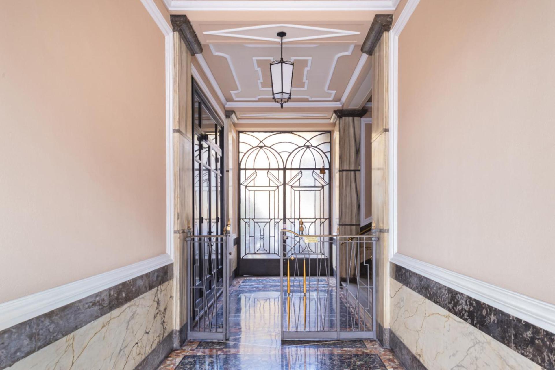 Easylife - Studio Con Balcone In Risorgimento Apartment Milan Exterior photo