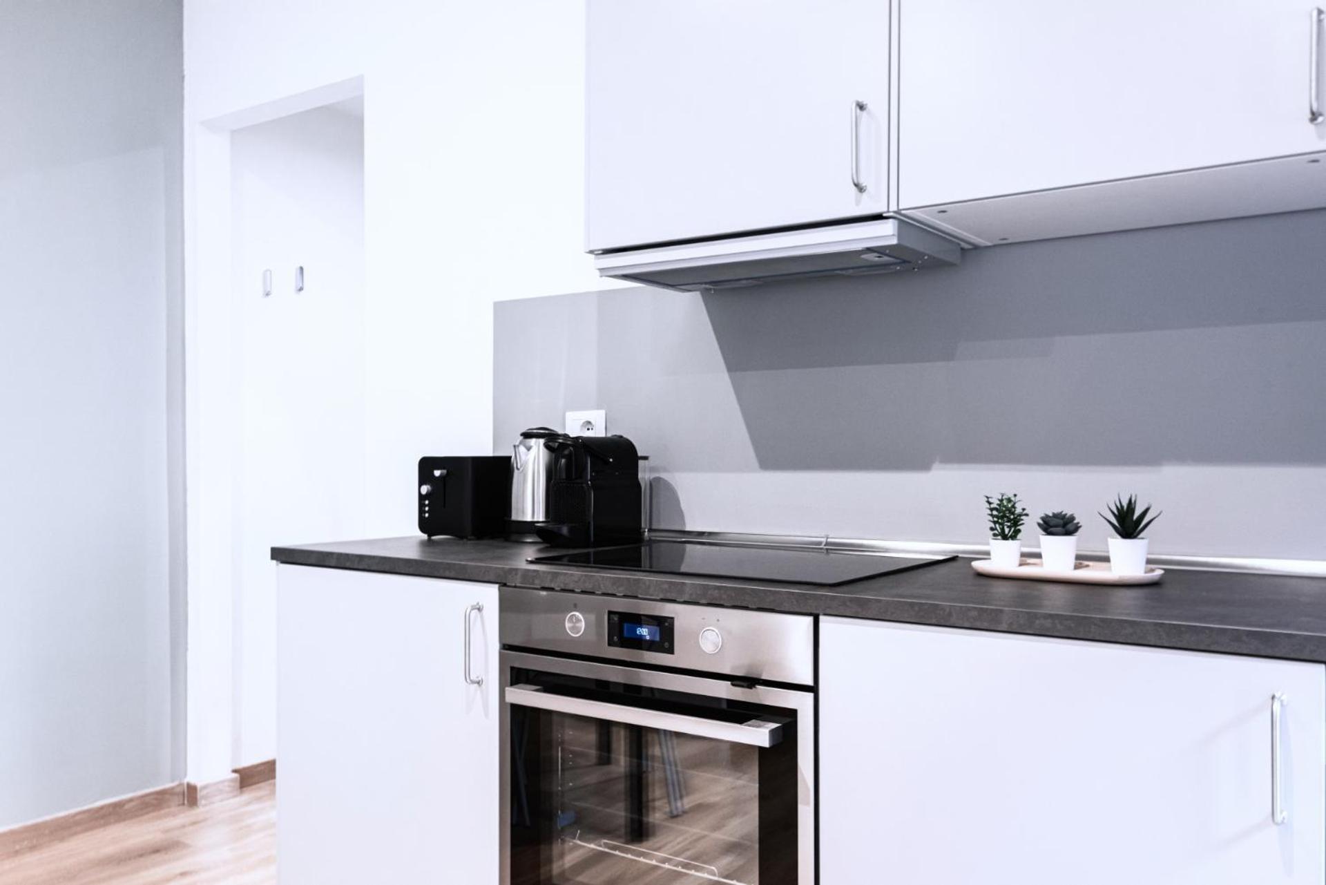 Easylife - Studio Con Balcone In Risorgimento Apartment Milan Exterior photo